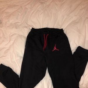 air jordan red and black sweatpants